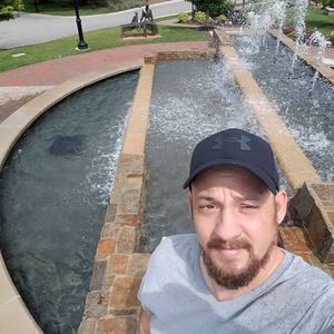 Meet your Posher, Raymond